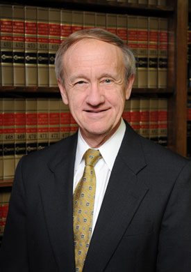 A resident of Lancaster since childhood, Robert is a graduate of the University of South Carolina (Phi Beta Kappa) and the University of South Carolina School of Law (South Carolina Law Review). Robert Folks